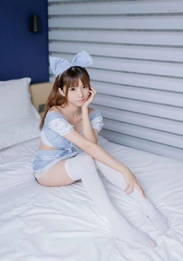 老师你兔子好软水好多视频_BD英语全集在线观看