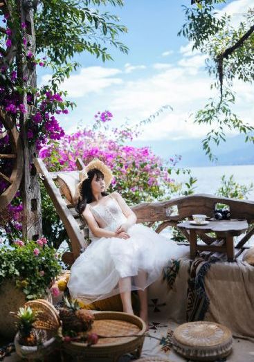 香澄遥_免费高清在线观看